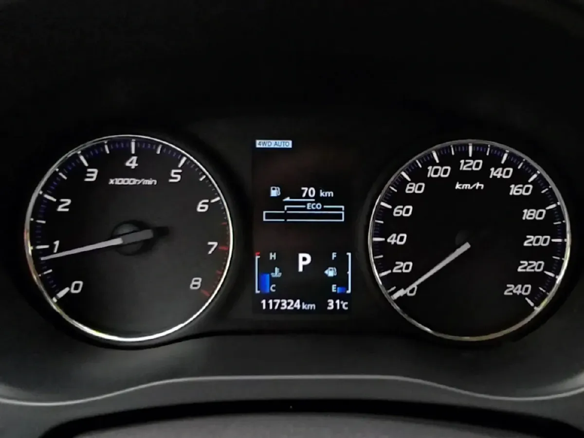 2019 Mitsubishi Outlander 2.4L 192HP L4 CVT,autocango,china used car exporter,china ev exporter,chinese used car exporter,chinese used ev exporter