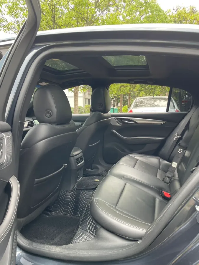 2021 Cadillac CT5 2.0T 237HP L4 10AT,autocango,china used car exporter,china ev exporter,chinese used car exporter,chinese used ev exporter