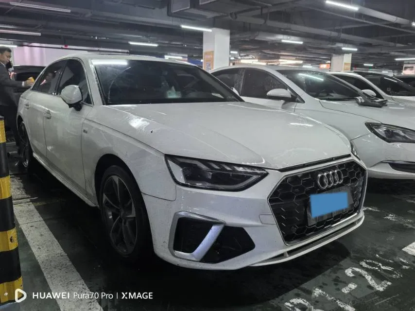2022 Audi A4L 2.0T 190HP L4 7DCT,autocango,china used car exporter,china ev exporter,chinese used car exporter,chinese used ev exporter