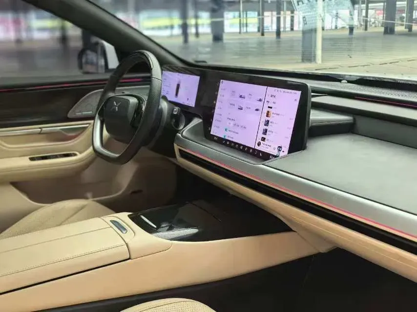 2020 Xpeng P7 BEV 70.8KWH,autocango,china used car exporter,china ev exporter,chinese used car exporter,chinese used ev exporter