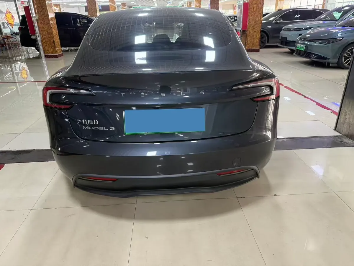 2025 Tesla Model 3 BEV 62.5KWH,autocango,china used car exporter,china ev exporter,chinese used car exporter,chinese used ev exporter