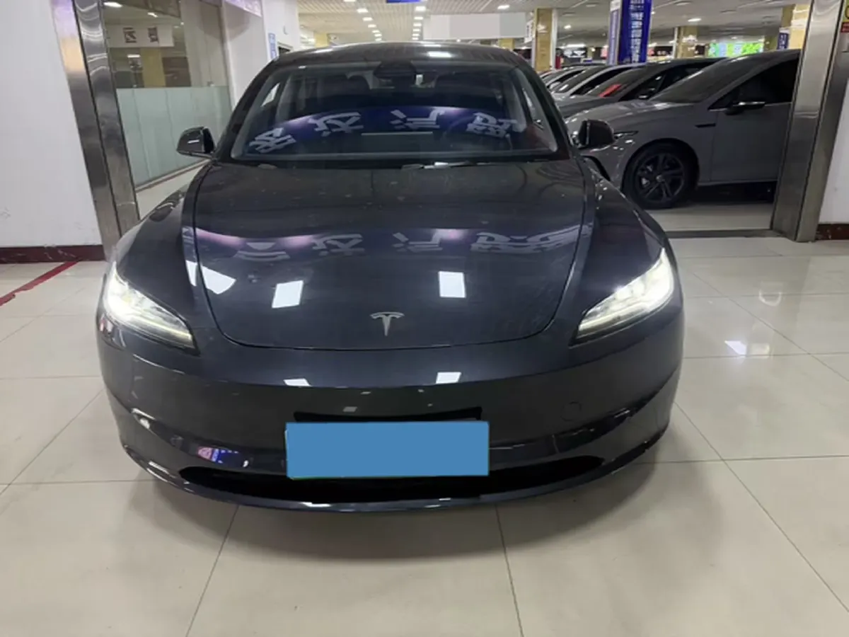 2025 Tesla Model 3 BEV 62.5KWH,autocango,china used car exporter,china ev exporter,chinese used car exporter,chinese used ev exporter