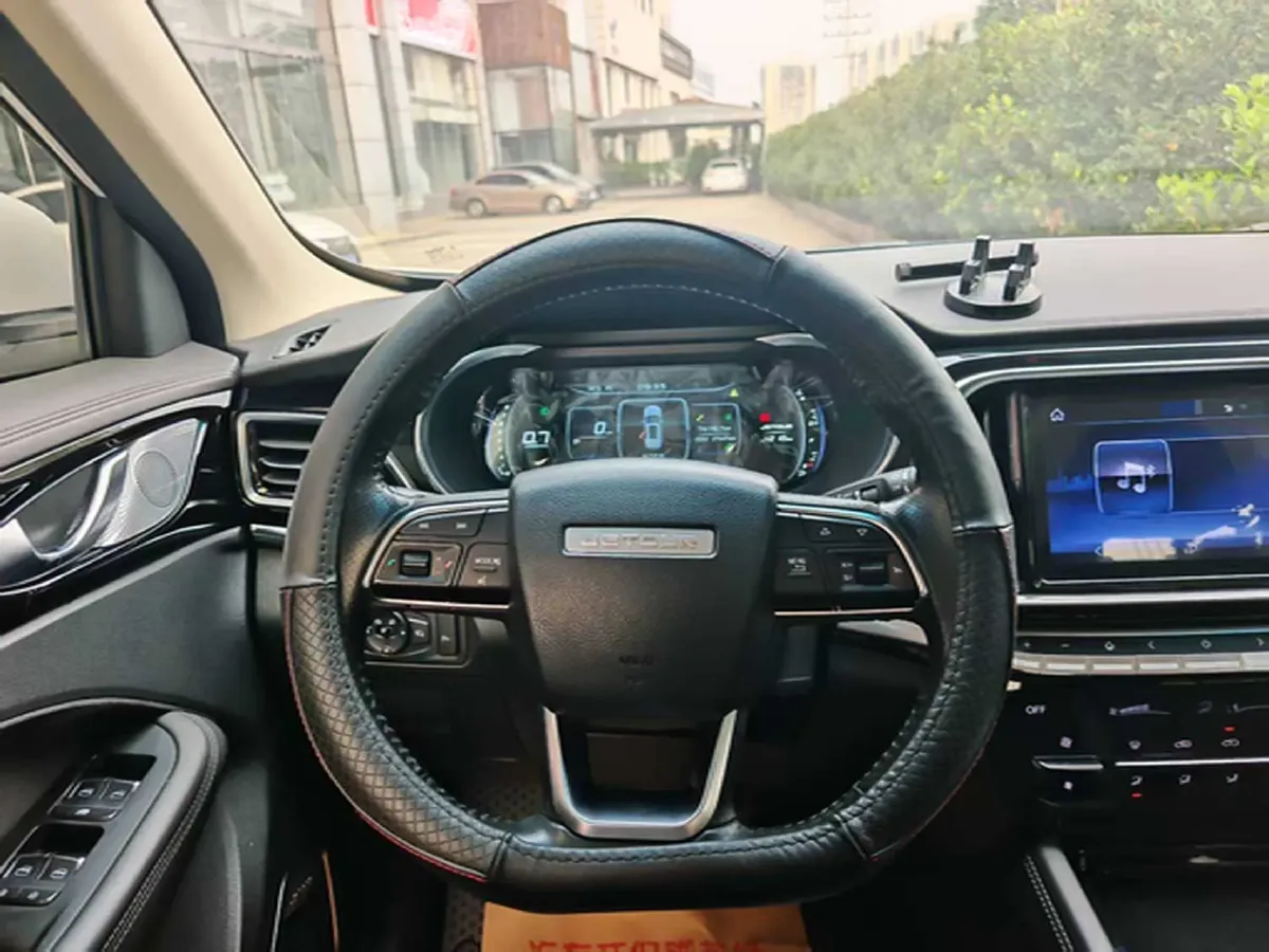 2019 Jetour X90 1.6T 197HP L4 7DCT,autocango,china used car exporter,china ev exporter,chinese used car exporter,chinese used ev exporter