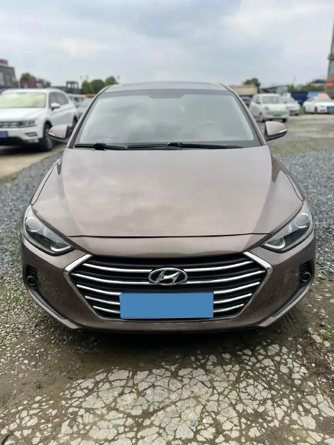 2016 Hyundai Elantra 1.6L 130HP L4 6AT,autocango,china used car exporter,china ev exporter,chinese used car exporter,chinese used ev exporter