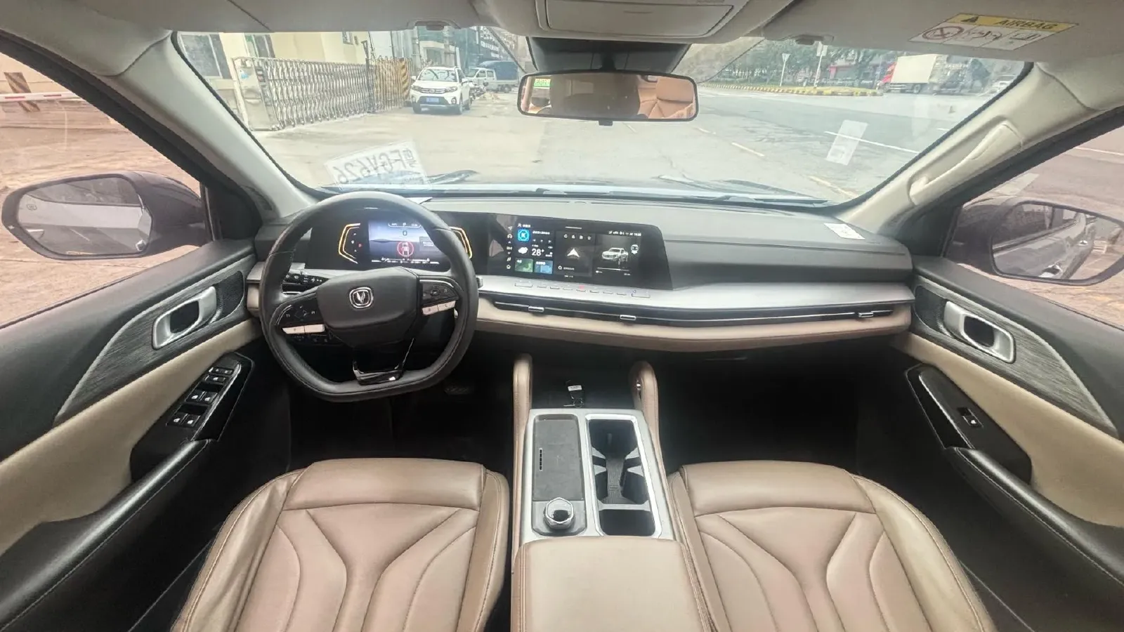 2024 ChangAn Hunter 2.0T 190HP L4 REEV 31.18KWH,autocango,china used car exporter,china ev exporter,chinese used car exporter,chinese used ev exporter