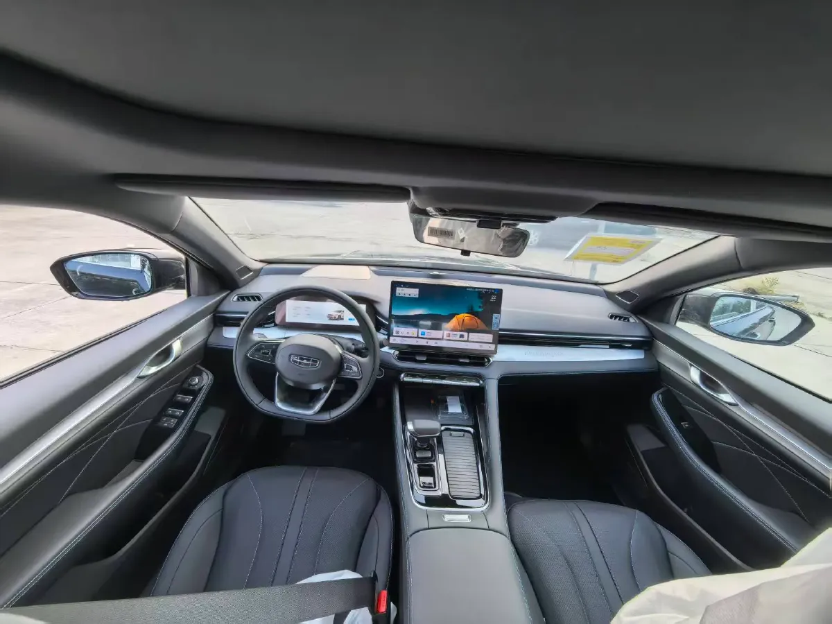 2026 Geely Preface 1.5T 181HP L4 7DCT,autocango,china used car exporter,china ev exporter,chinese used car exporter,chinese used ev exporter