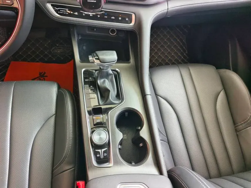 2020 ChangAn CS75 Plus 1.5T 178HP L4 6AT,autocango,china used car exporter,china ev exporter,chinese used car exporter,chinese used ev exporter