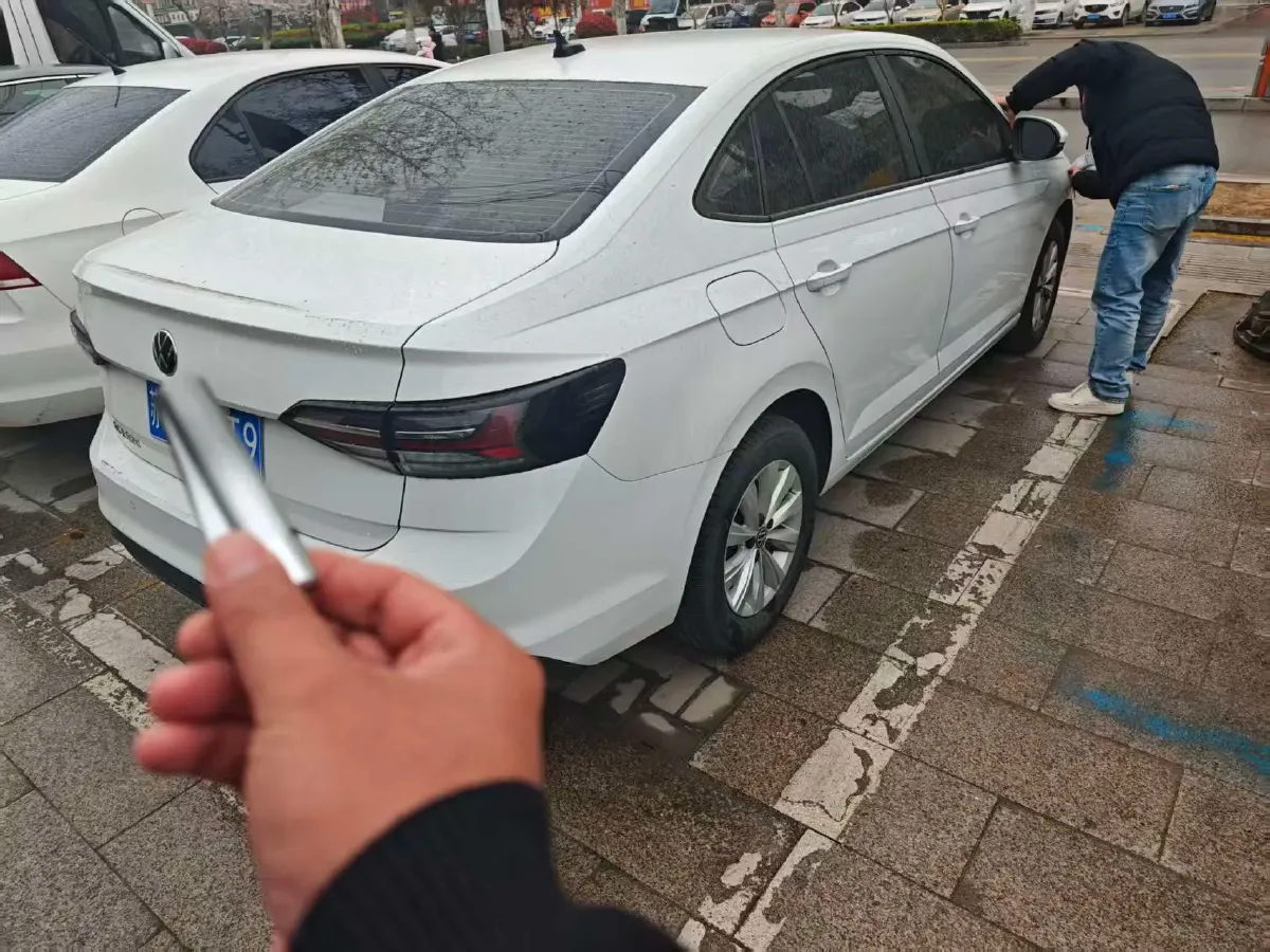 2023 Volkswagen Lavida 1.5L 110HP L4 6AT,autocango,china used car exporter,china ev exporter,chinese used car exporter,chinese used ev exporter