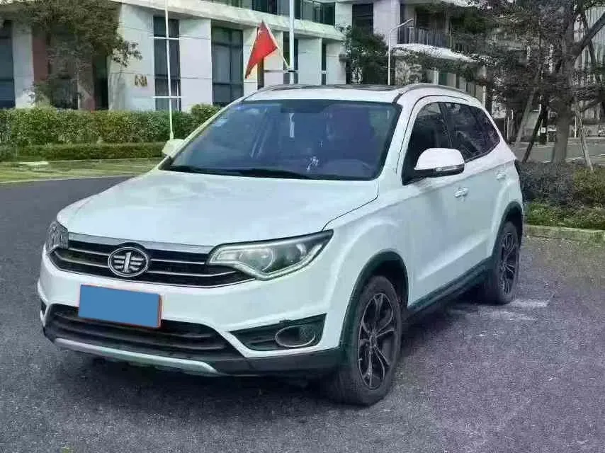 2017 FAW Senia R7 1.6L 116HP L4 6AT,autocango,china used car exporter,china ev exporter,chinese used car exporter,chinese used ev exporter