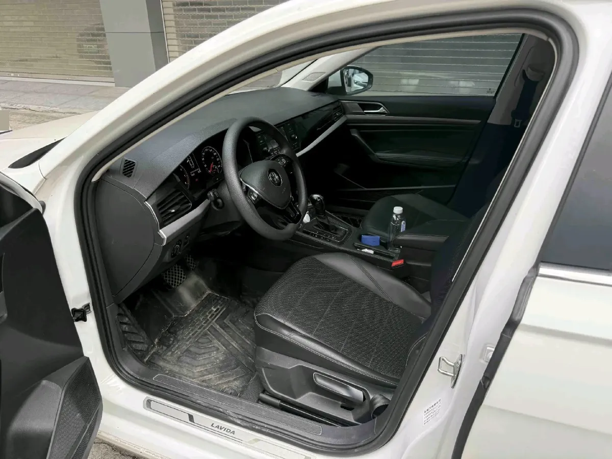 2019 Volkswagen Lavida 1.2T 116HP L4 7DCT,autocango,china used car exporter,china ev exporter,chinese used car exporter,chinese used ev exporter