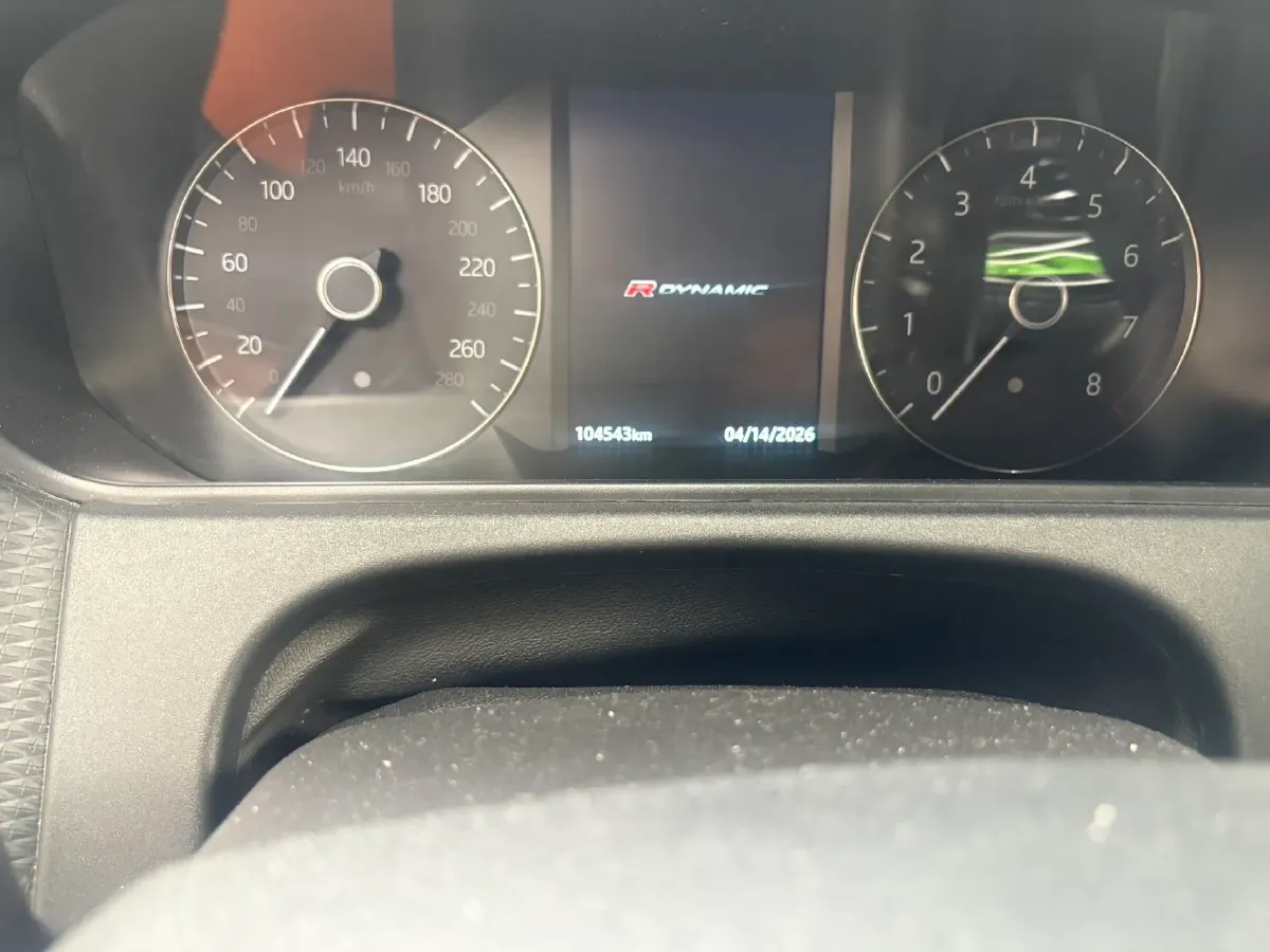 2019 Land Rover Range Rover Velar 2.0T 250HP L4 8AT,autocango,china used car exporter,china ev exporter,chinese used car exporter,chinese used ev exporter