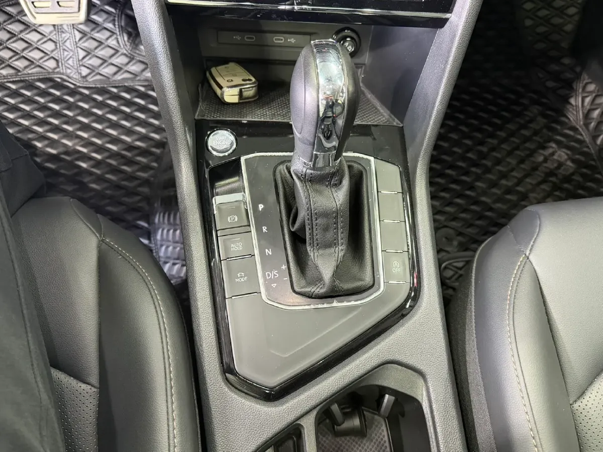 2022 Volkswagen Tharu 1.4T 150HP L4 7DCT,autocango,china used car exporter,china ev exporter,chinese used car exporter,chinese used ev exporter