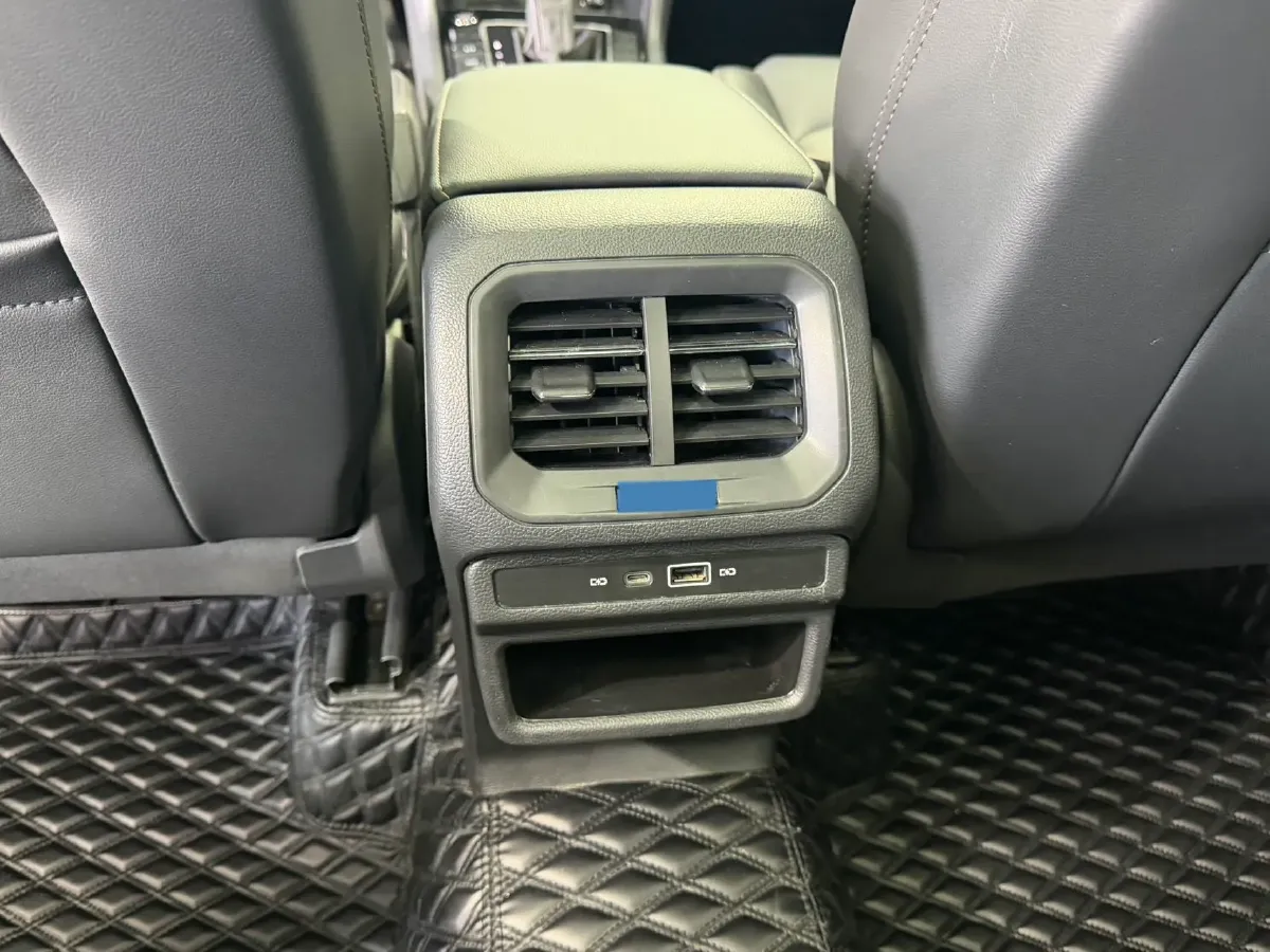 2022 Volkswagen Tharu 1.4T 150HP L4 7DCT,autocango,china used car exporter,china ev exporter,chinese used car exporter,chinese used ev exporter