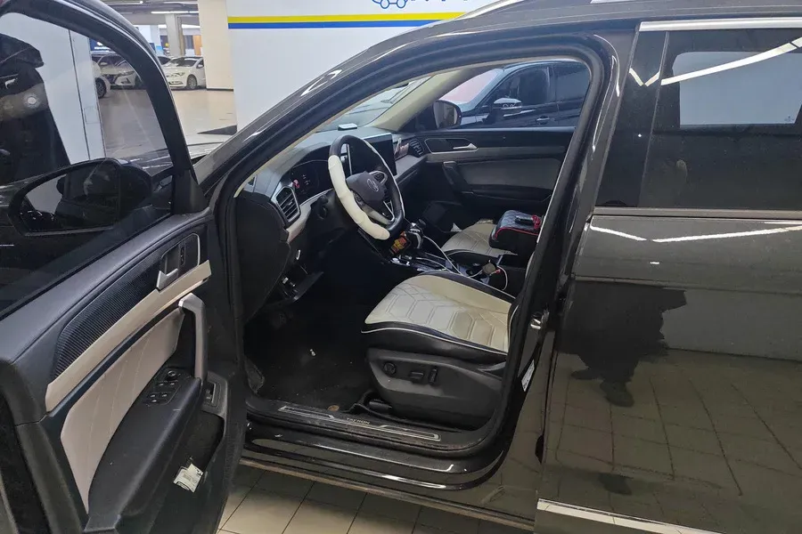 2023 Volkswagen Tayron 2.0T 186HP L4 7DCT,autocango,china used car exporter,china ev exporter,chinese used car exporter,chinese used ev exporter