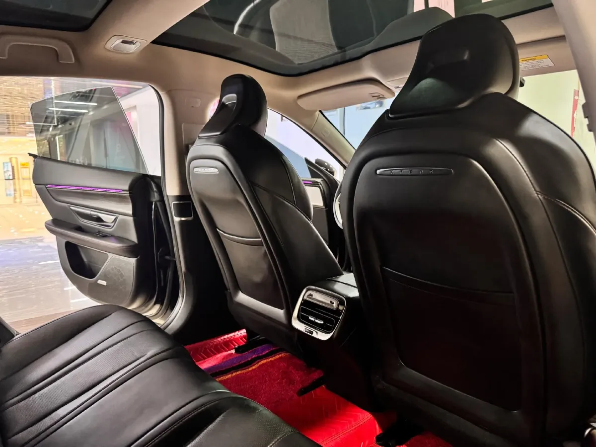 2022 Xpeng P7 BEV 83.1KWH,autocango,china used car exporter,china ev exporter,chinese used car exporter,chinese used ev exporter