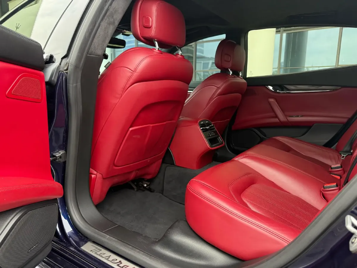 2018 Maserati Quattroporte 3.0T 430HP V6 8AT,autocango,china used car exporter,china ev exporter,chinese used car exporter,chinese used ev exporter