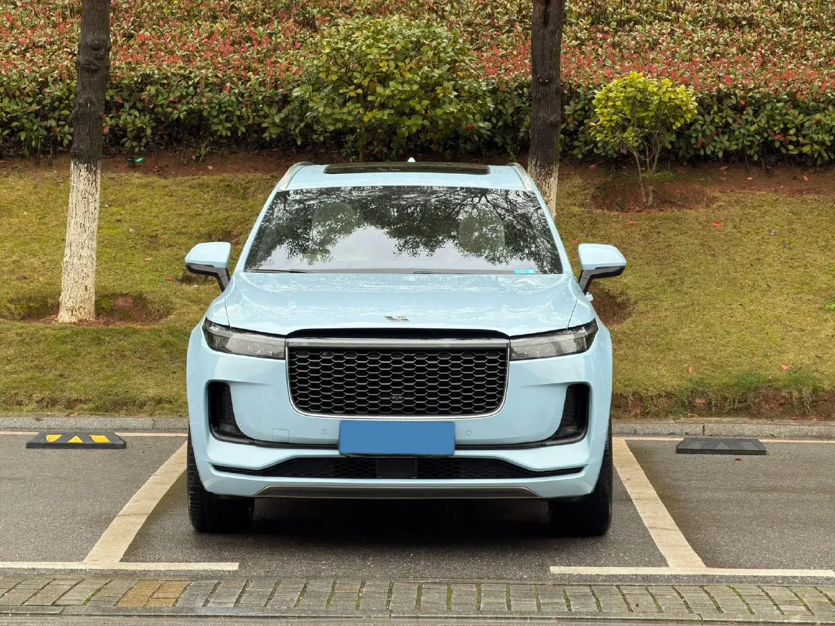 2021 Li ONE Range Extended 131HP REEV 40.5KWH,autocango,china used car exporter,china ev exporter,chinese used car exporter,chinese used ev exporter