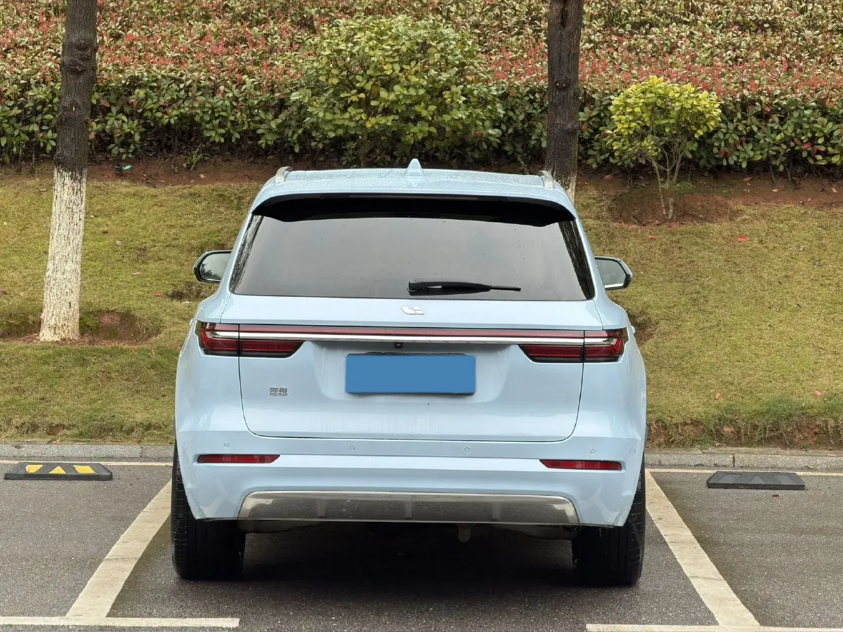 2021 Li ONE Range Extended 131HP REEV 40.5KWH,autocango,china used car exporter,china ev exporter,chinese used car exporter,chinese used ev exporter