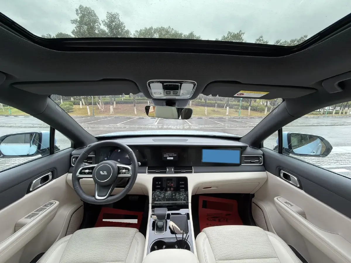 2021 Li ONE Range Extended 131HP REEV 40.5KWH,autocango,china used car exporter,china ev exporter,chinese used car exporter,chinese used ev exporter