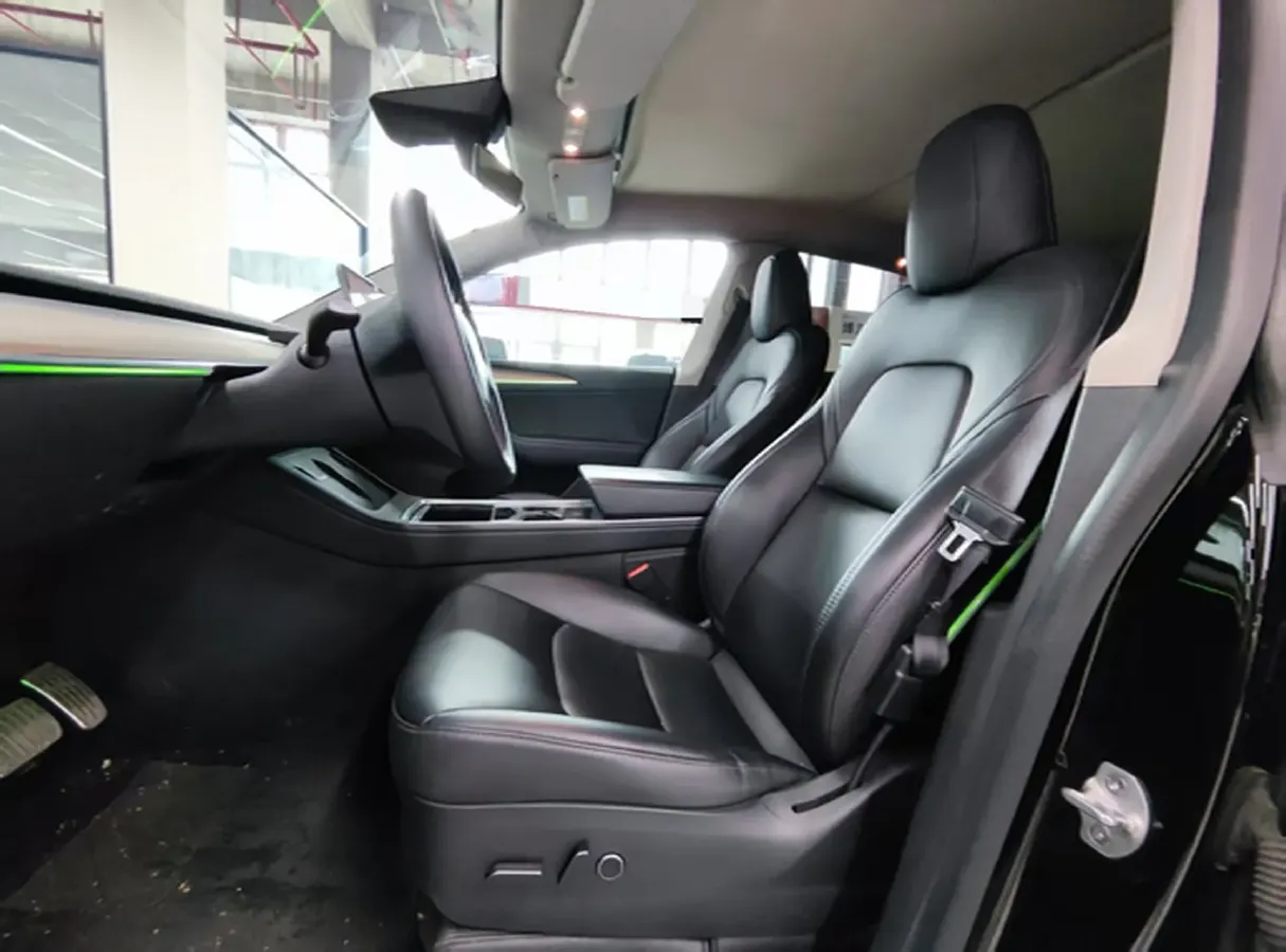 2022 Tesla Model Y BEV 60KWH,autocango,china used car exporter,china ev exporter,chinese used car exporter,chinese used ev exporter