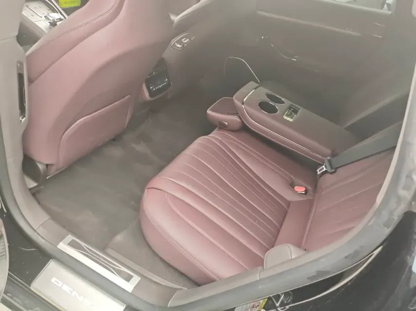 2024 Denza DenzaZ9GT 2.0T 207HP L4 E-CVT PHEV 38.5KWH,autocango,china used car exporter,china ev exporter,chinese used car exporter,chinese used ev exporter