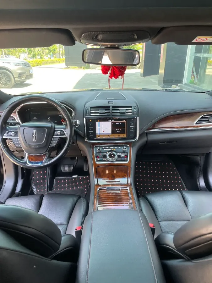 2018 Lincoln Continental 2.0T 261HP L4 6AT,autocango,china used car exporter,china ev exporter,chinese used car exporter,chinese used ev exporter