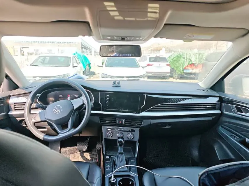 2023 Volkswagen Passat 1.4T 150HP L4 7DCT,autocango,china used car exporter,china ev exporter,chinese used car exporter,chinese used ev exporter