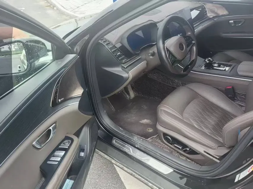 2020 WEY VV7 2.0T 227HP L4 7DCT PHEV,autocango,china used car exporter,china ev exporter,chinese used car exporter,chinese used ev exporter