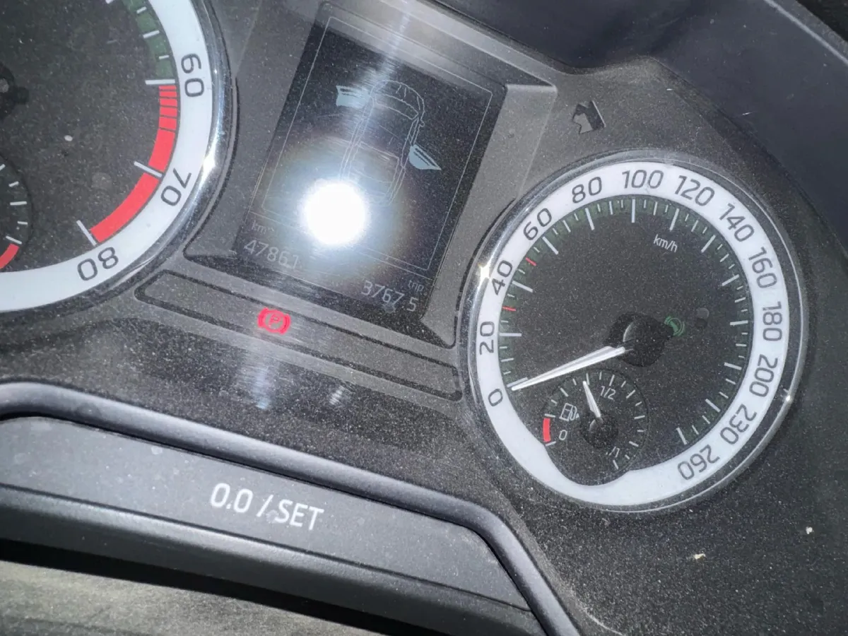 2019 Skoda Octavia 1.5L 116HP L4 6AT,autocango,china used car exporter,china ev exporter,chinese used car exporter,chinese used ev exporter