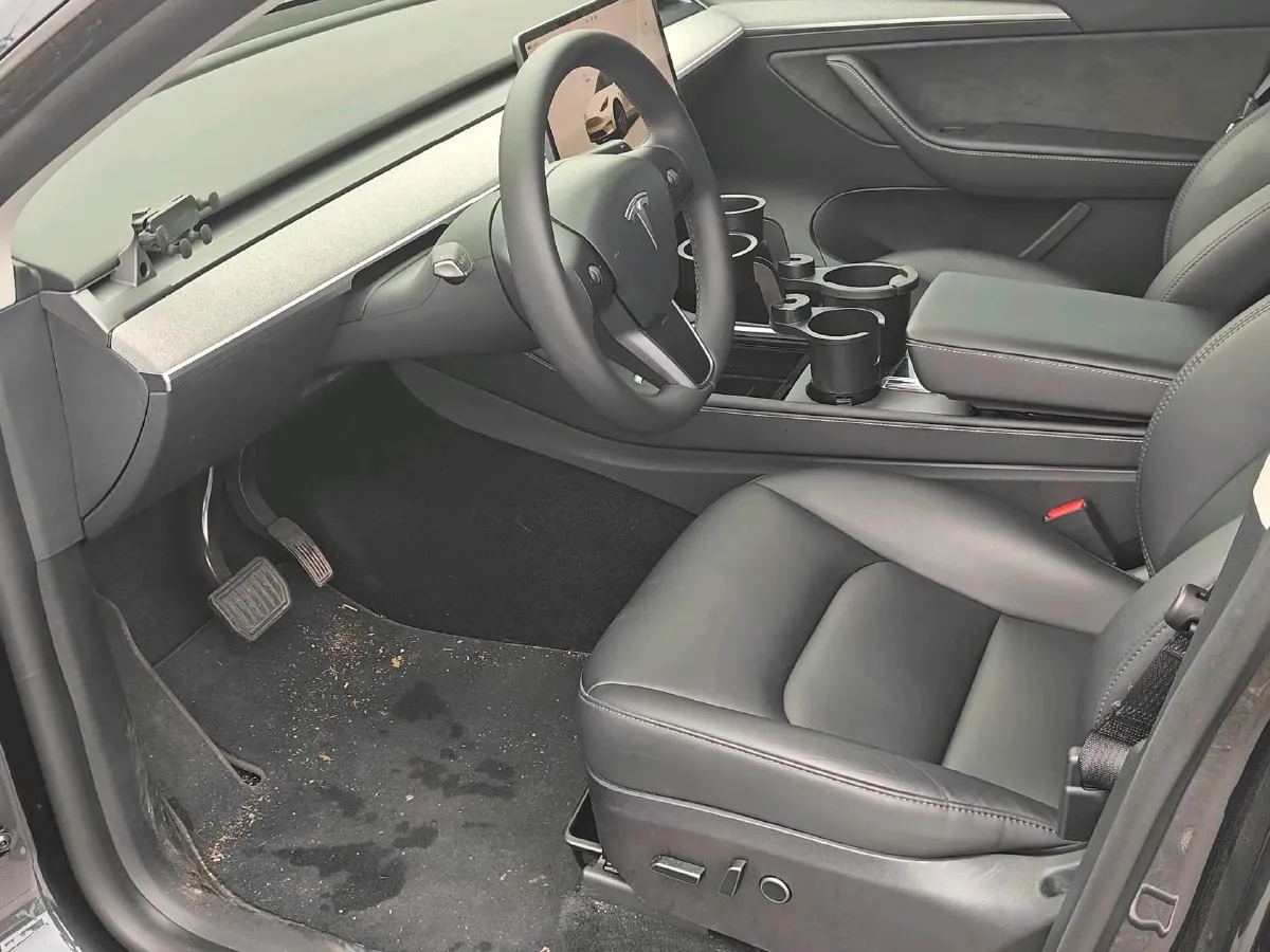 2024 Tesla Model Y BEV 78.4KWH,autocango,china used car exporter,china ev exporter,chinese used car exporter,chinese used ev exporter