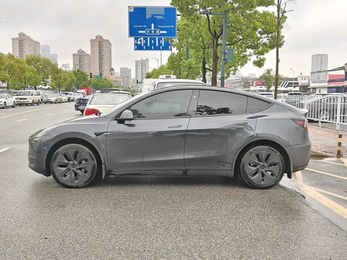 2024 Tesla Model Y BEV 78.4KWH,autocango,china used car exporter,china ev exporter,chinese used car exporter,chinese used ev exporter