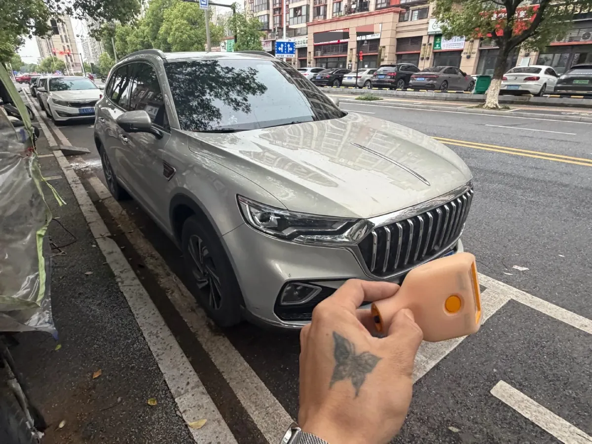 2022 HongQi HS5 2.0T 224HP L4 6AT,autocango,china used car exporter,china ev exporter,chinese used car exporter,chinese used ev exporter