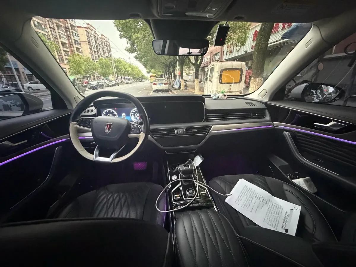 2022 HongQi HS5 2.0T 224HP L4 6AT,autocango,china used car exporter,china ev exporter,chinese used car exporter,chinese used ev exporter