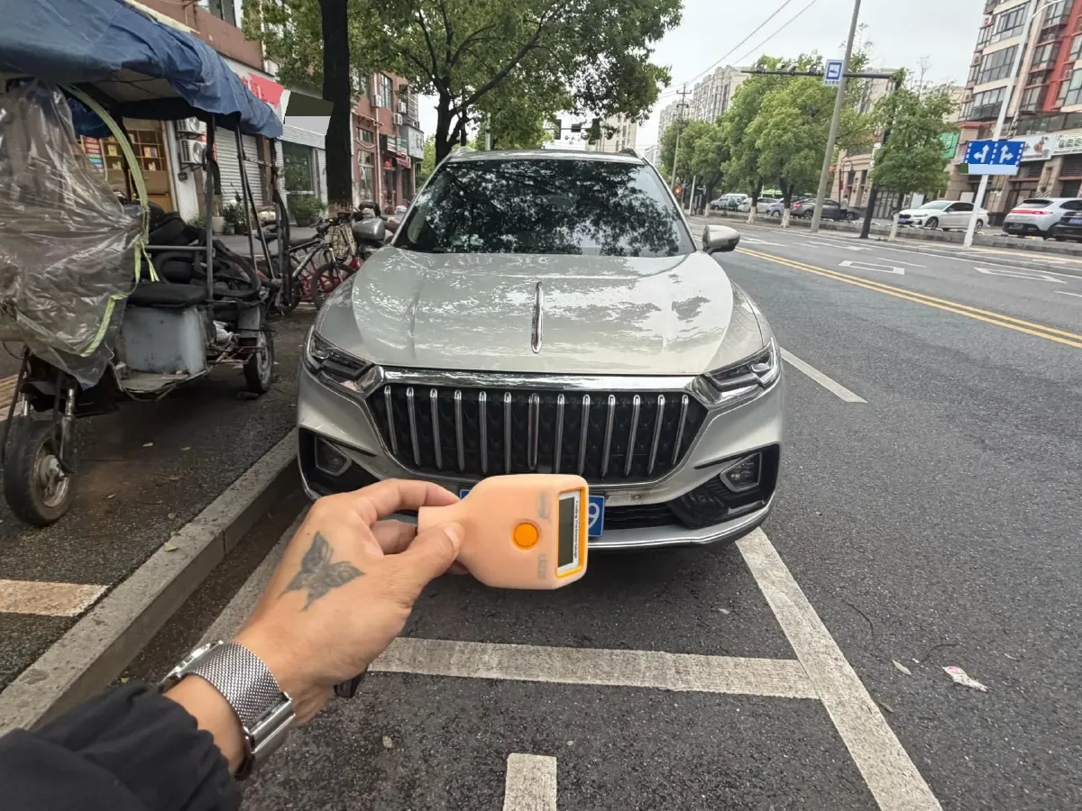 2022 HongQi HS5 2.0T 224HP L4 6AT,autocango,china used car exporter,china ev exporter,chinese used car exporter,chinese used ev exporter