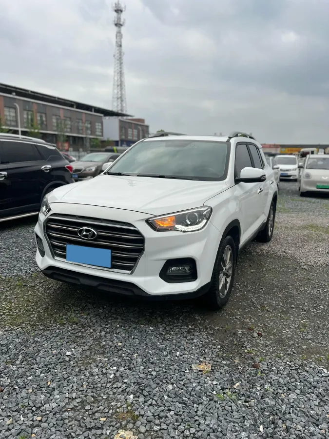 2018 Hyundai ix35 2.0L 160HP L4 6AT,autocango,china used car exporter,china ev exporter,chinese used car exporter,chinese used ev exporter