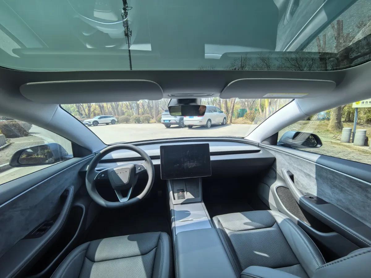 2025 Tesla Model 3 BEV,autocango,china used car exporter,china ev exporter,chinese used car exporter,chinese used ev exporter