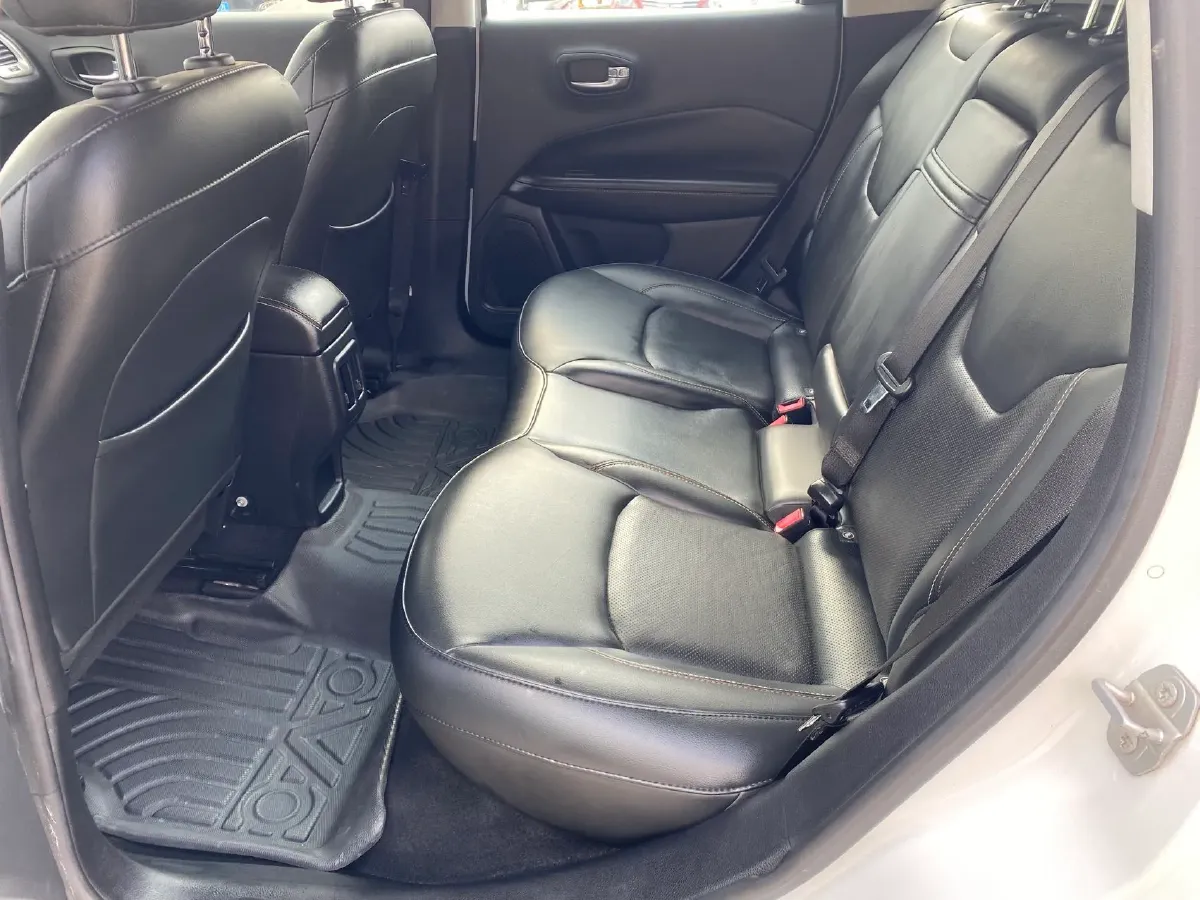 2017 Jeep Compass 1.4T 165HP L4 7DCT,autocango,china used car exporter,china ev exporter,chinese used car exporter,chinese used ev exporter