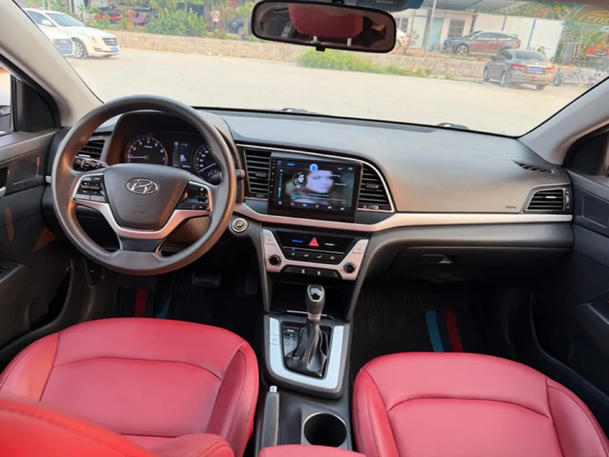 2016 Hyundai Elantra 1.6L 130HP L4 6AT,autocango,china used car exporter,china ev exporter,chinese used car exporter,chinese used ev exporter