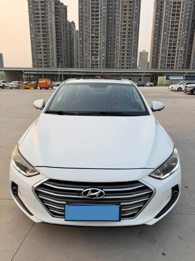 2016 Hyundai Elantra 1.6L 130HP L4 6AT,autocango,china used car exporter,china ev exporter,chinese used car exporter,chinese used ev exporter