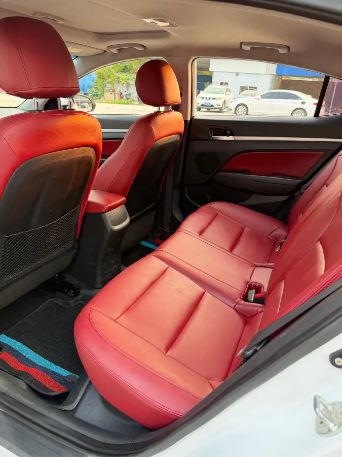 2016 Hyundai Elantra 1.6L 130HP L4 6AT,autocango,china used car exporter,china ev exporter,chinese used car exporter,chinese used ev exporter