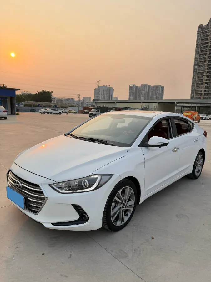 2016 Hyundai Elantra 1.6L 130HP L4 6AT,autocango,china used car exporter,china ev exporter,chinese used car exporter,chinese used ev exporter