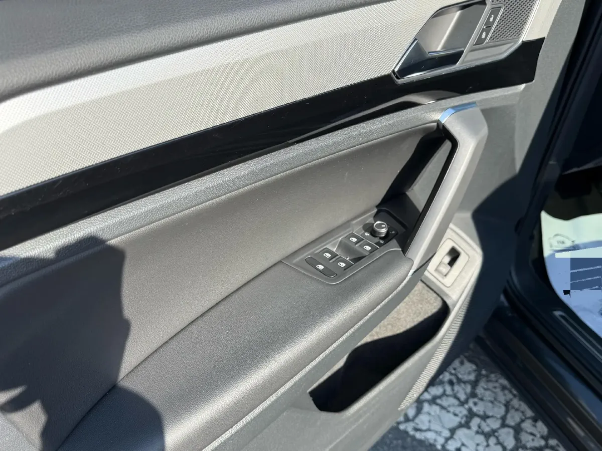 2022 Volkswagen Tayron 1.4T 150HP L4 7DCT,autocango,china used car exporter,china ev exporter,chinese used car exporter,chinese used ev exporter