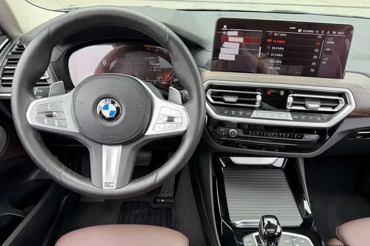 2022 BMW X3 2.0T 252HP L4 8AT,autocango,china used car exporter,china ev exporter,chinese used car exporter,chinese used ev exporter