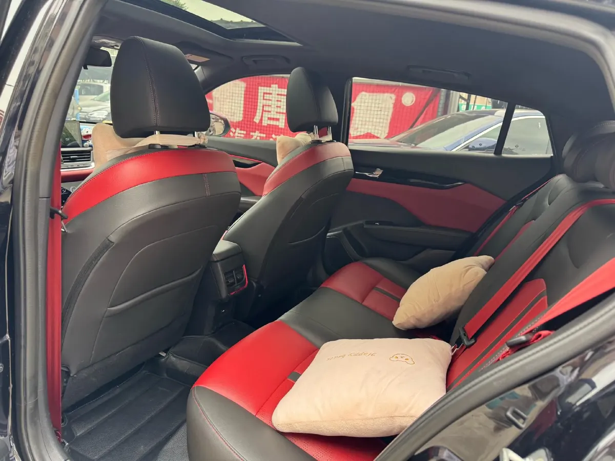 2021 DongFeng Aeolus YiXuan 1.5T 150HP L4 6DCT,autocango,china used car exporter,china ev exporter,chinese used car exporter,chinese used ev exporter