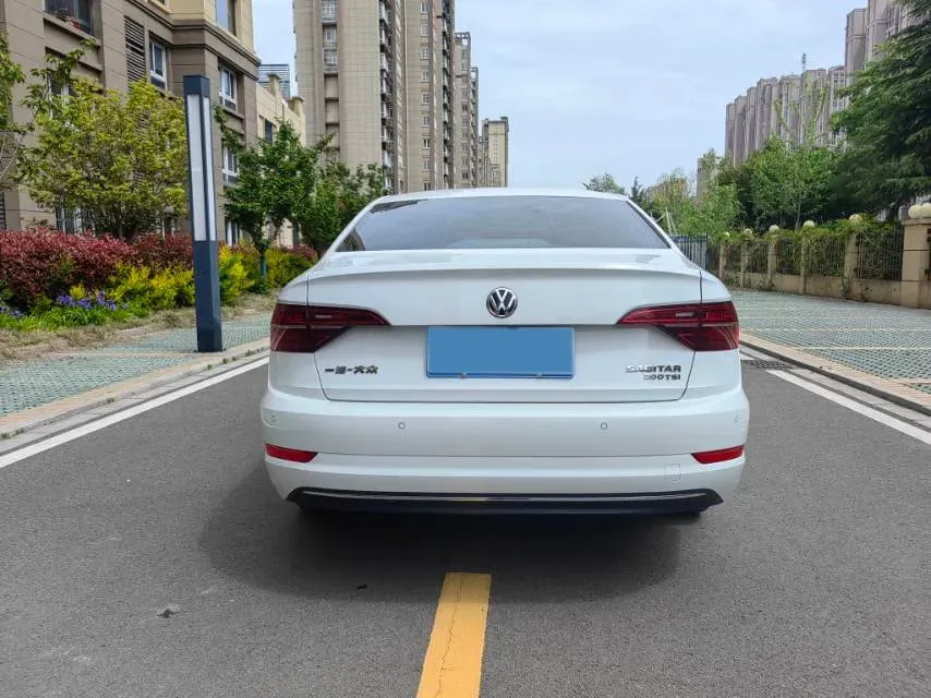 2019 Jeep Renegade 1.3T 173HP L4 7DCT,autocango,china used car exporter,china ev exporter,chinese used car exporter,chinese used ev exporter