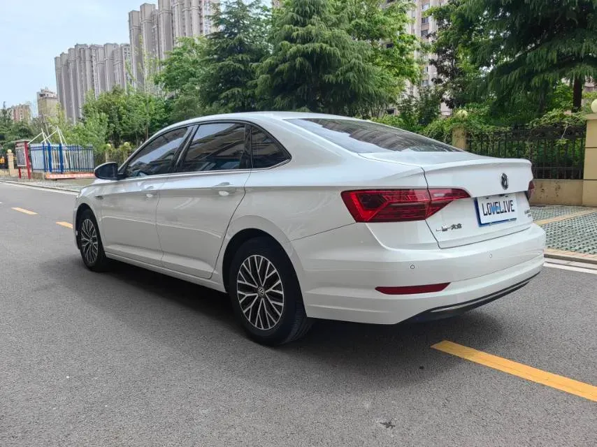 2019 Jeep Renegade 1.3T 173HP L4 7DCT,autocango,china used car exporter,china ev exporter,chinese used car exporter,chinese used ev exporter