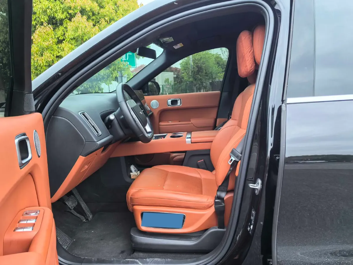 2022 Li L9 Range Extended 154HP REEV 42.6KWH,autocango,china used car exporter,china ev exporter,chinese used car exporter,chinese used ev exporter