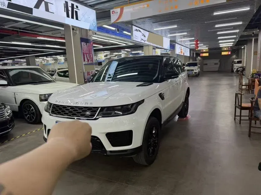 2019 Land Rover Range Rover Sport 3.0T 340HP V6 8AT,autocango,china used car exporter,china ev exporter,chinese used car exporter,chinese used ev exporter