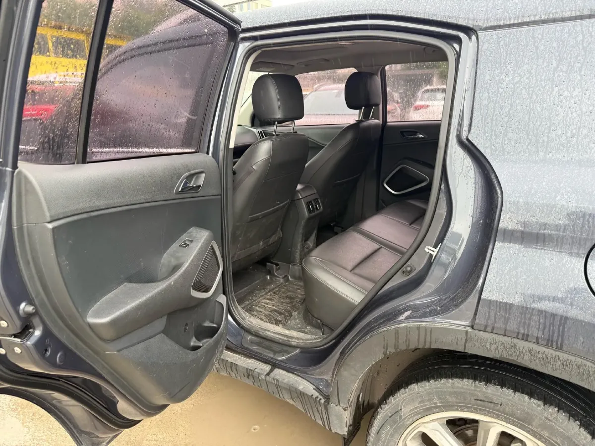 2019 Hyundai ix35 2.0L 160HP L4 6AT,autocango,china used car exporter,china ev exporter,chinese used car exporter,chinese used ev exporter