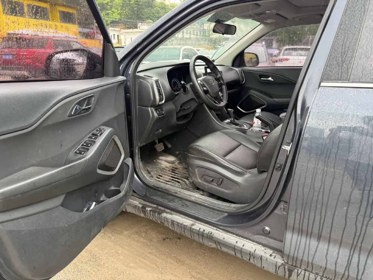 2019 Hyundai ix35 2.0L 160HP L4 6AT,autocango,china used car exporter,china ev exporter,chinese used car exporter,chinese used ev exporter